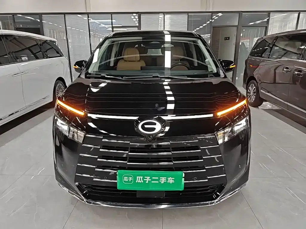 GAC Motor Trumpchi E8 PHEV — фото 8