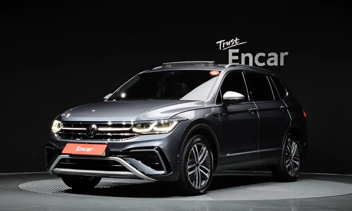 Volkswagen Tiguan — фото 1