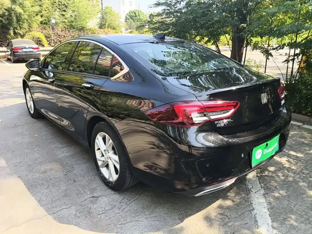 Buick Regal — фото 5