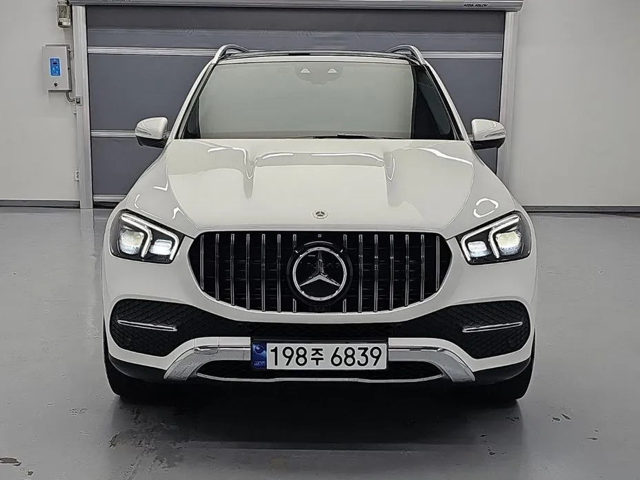 Mercedes-Benz GLE-Class — фото 1