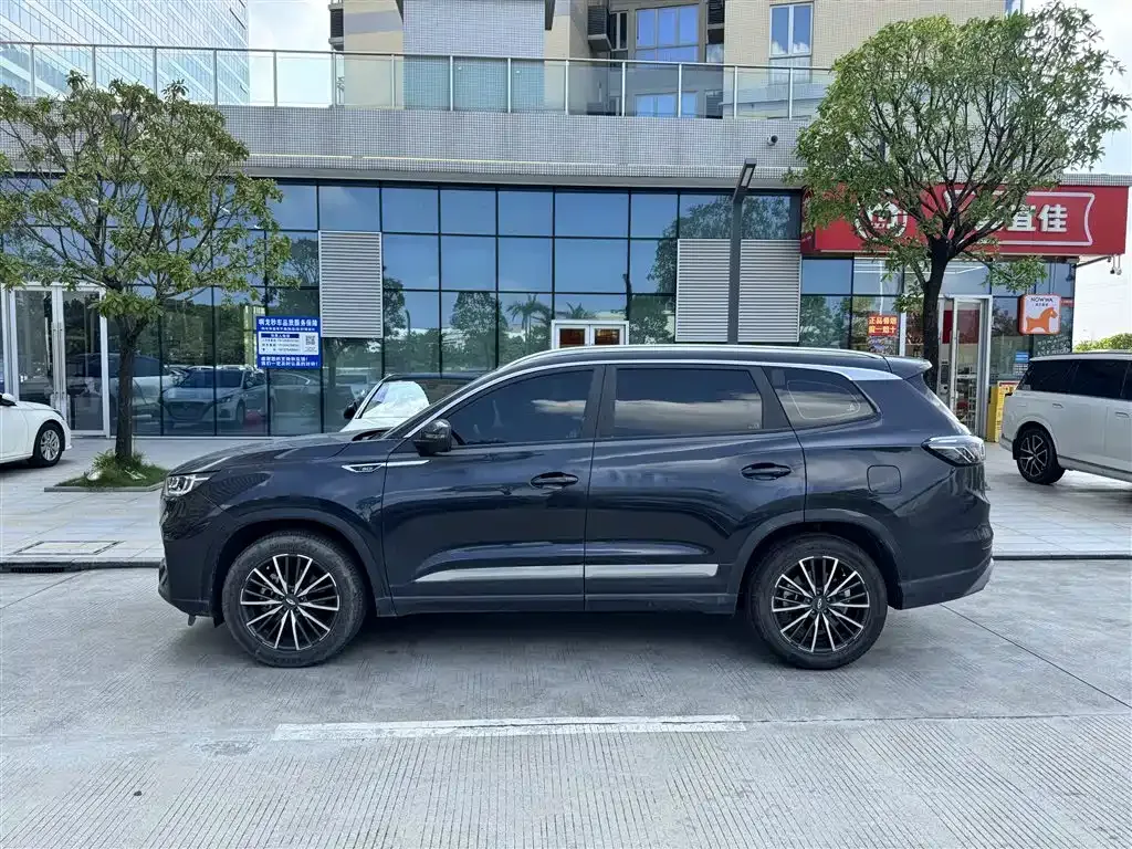 Chery Tiggo 8 PLUS — фото 7