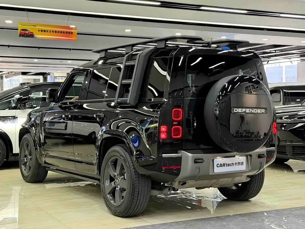 Land Rover Defender — фото 2