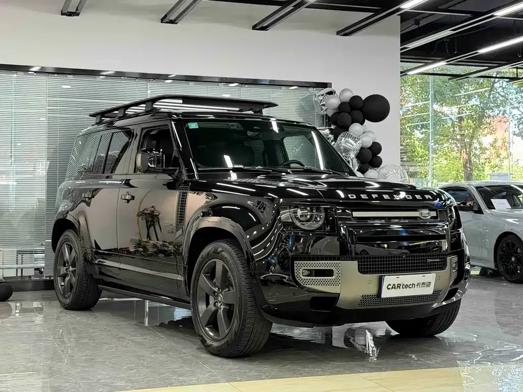 Land Rover Defender — фото 6