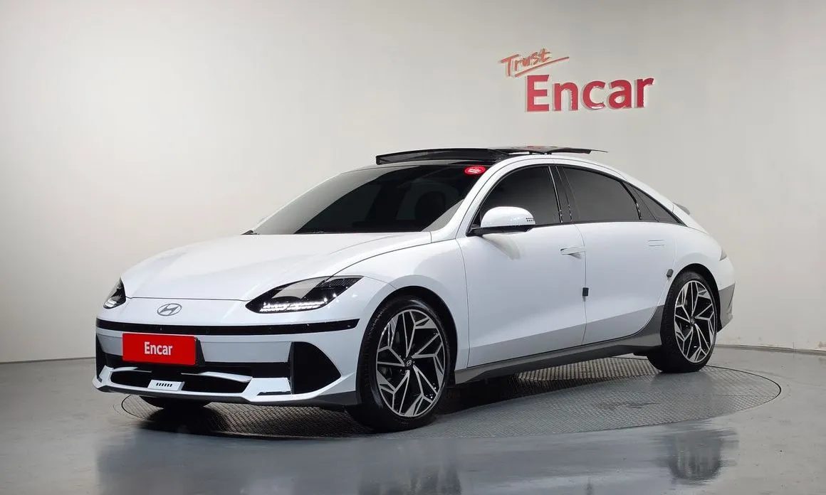 Hyundai Ioniq6 — фото 1
