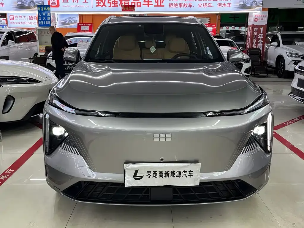 Geely Galaxy L7 — фото 4