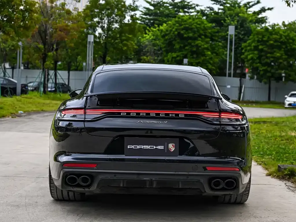 Porsche Panamera — фото 7