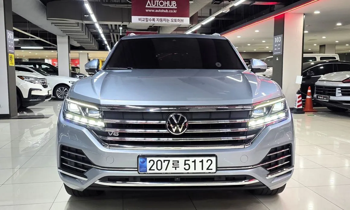 Volkswagen Touareg — фото 9
