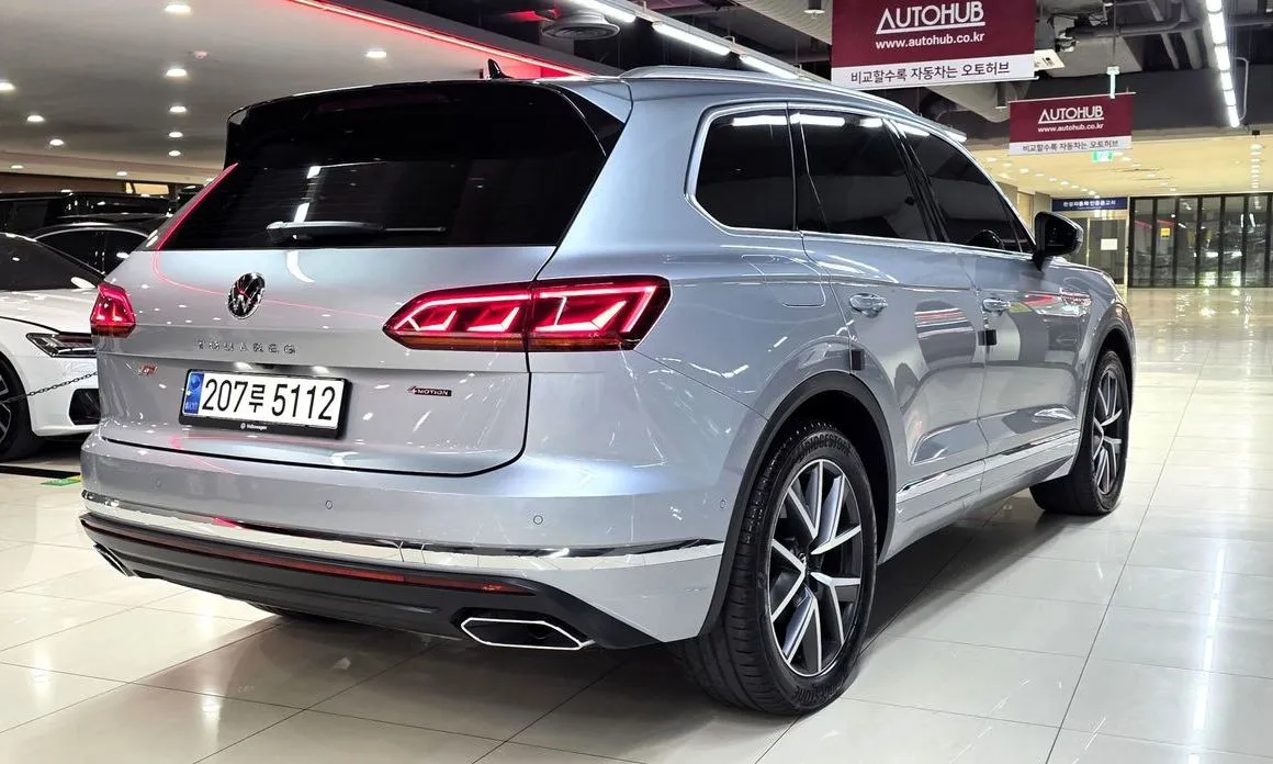 Volkswagen Touareg — фото 4