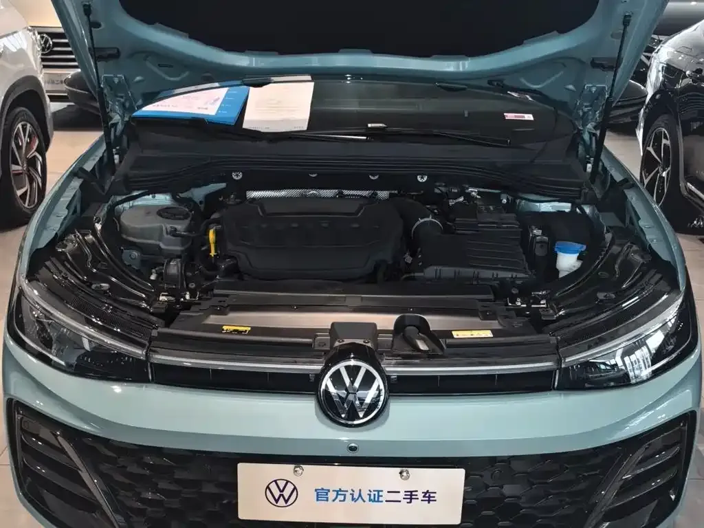 Volkswagen Passat — фото 8