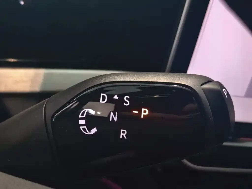 Volkswagen Passat — фото 2