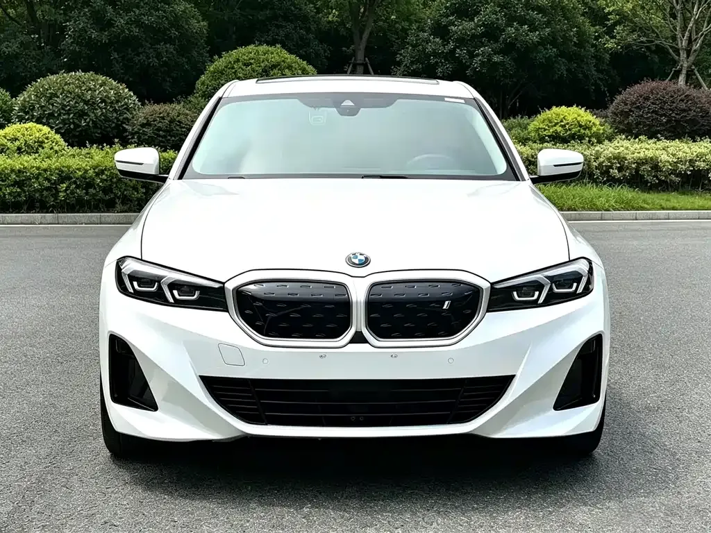 BMW i3 — фото 2