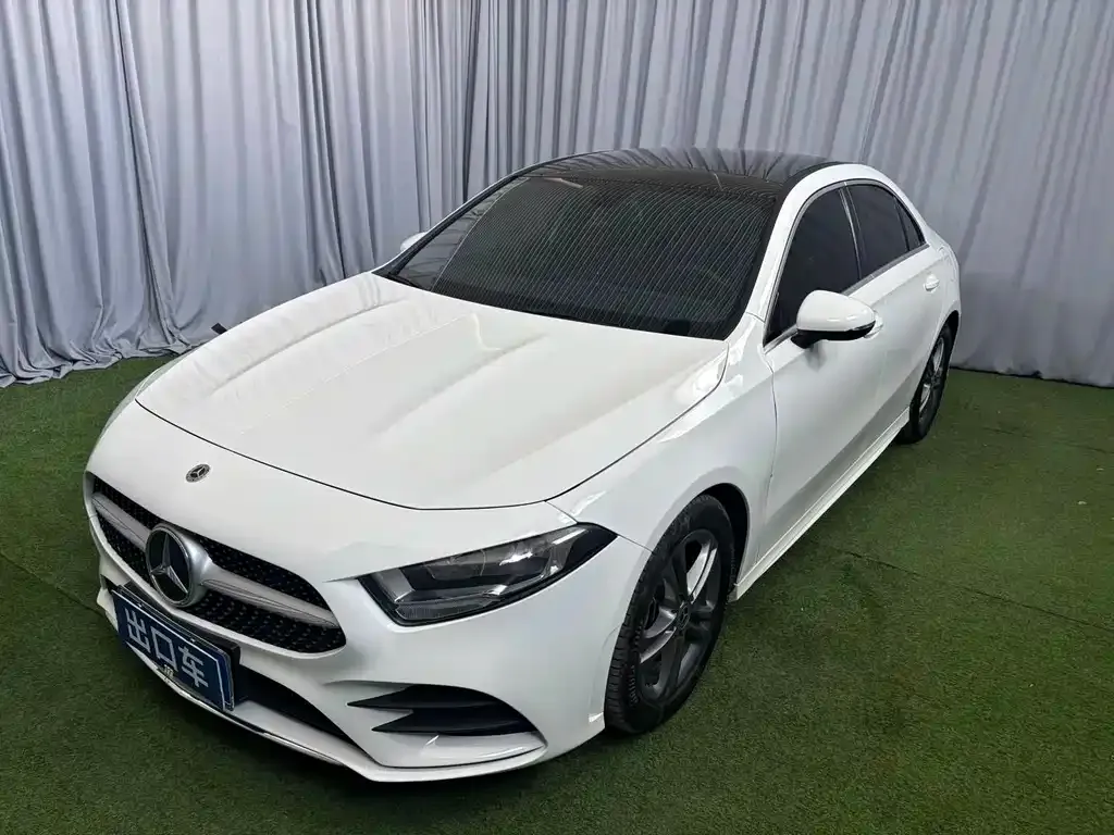 Mercedes-Benz A-Class — фото 1