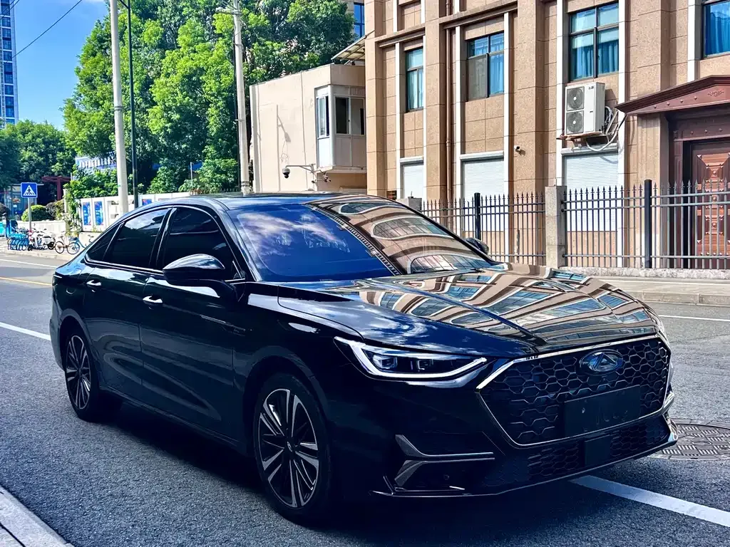 Chery Arrizo 8 PRO — фото 6