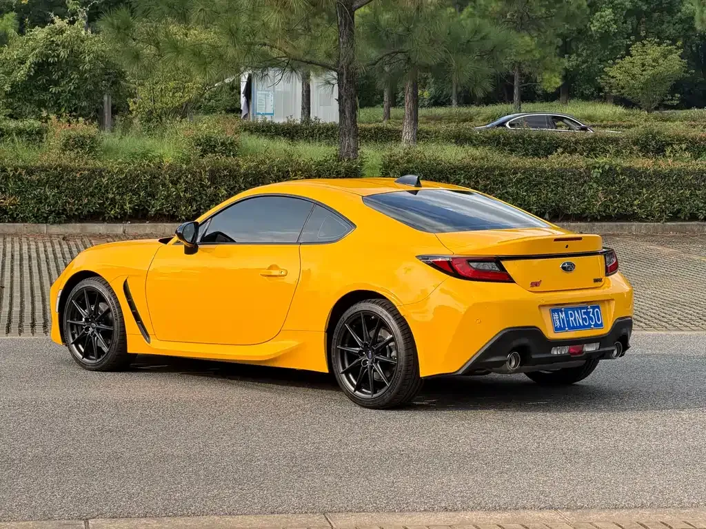 Subaru BRZ — фото 8