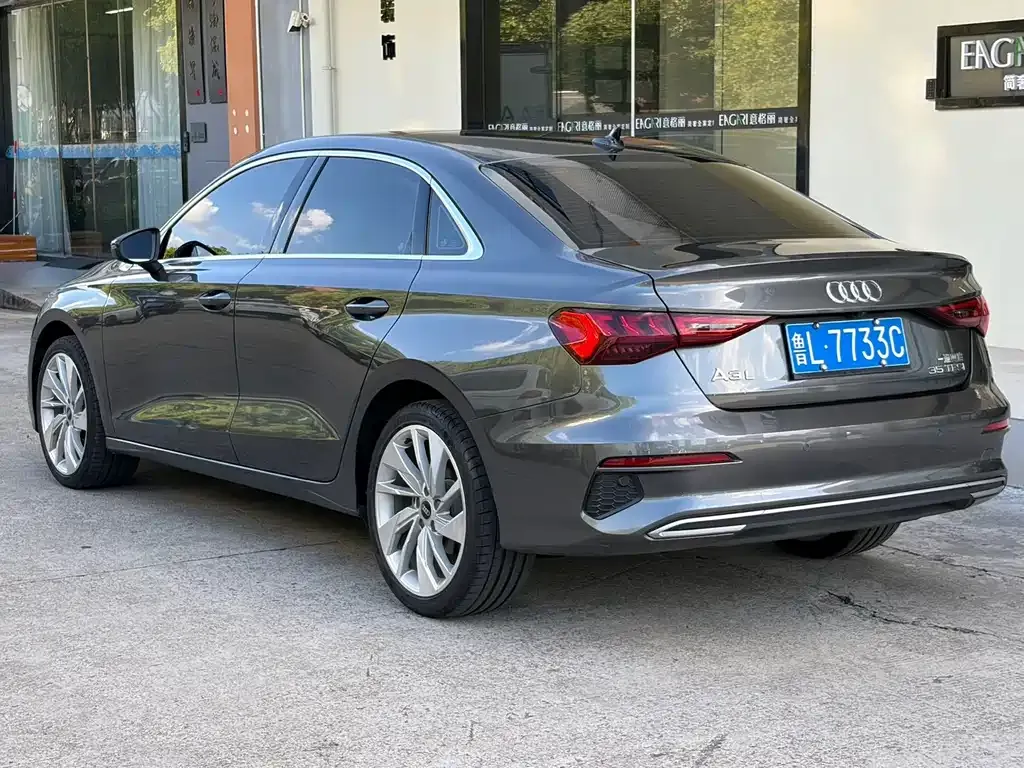 Audi A3 — фото 8