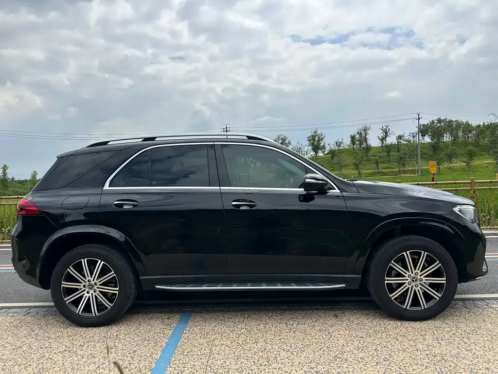 Mercedes-Benz GLE (Import) — фото 8