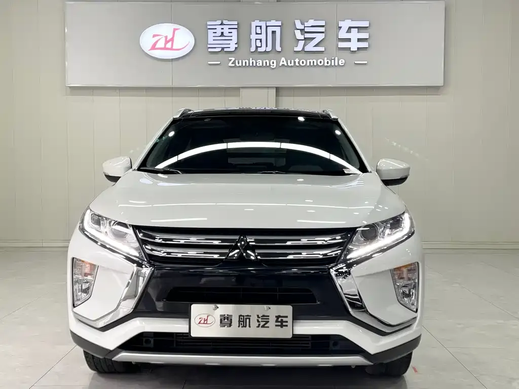 Mitsubishi Eclipse Cross — фото 4