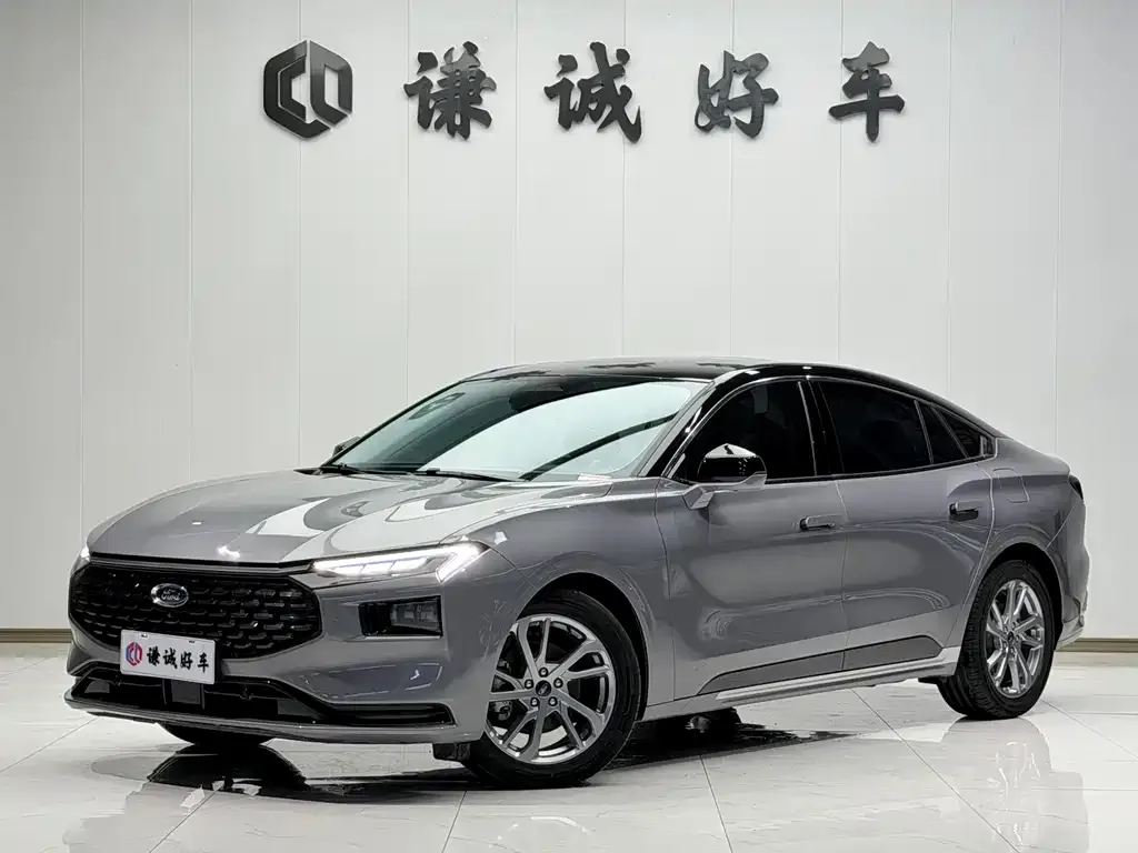 Ford Mondeo — фото 1