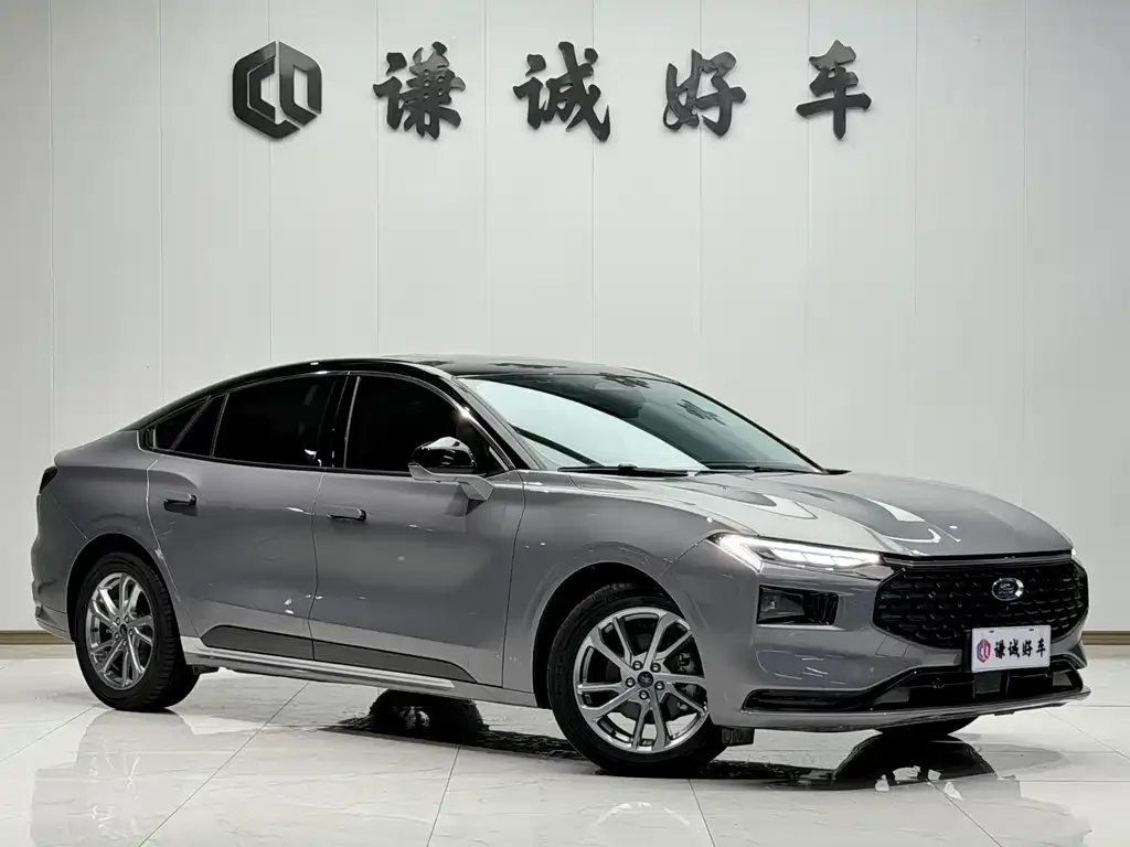 Ford Mondeo — фото 8