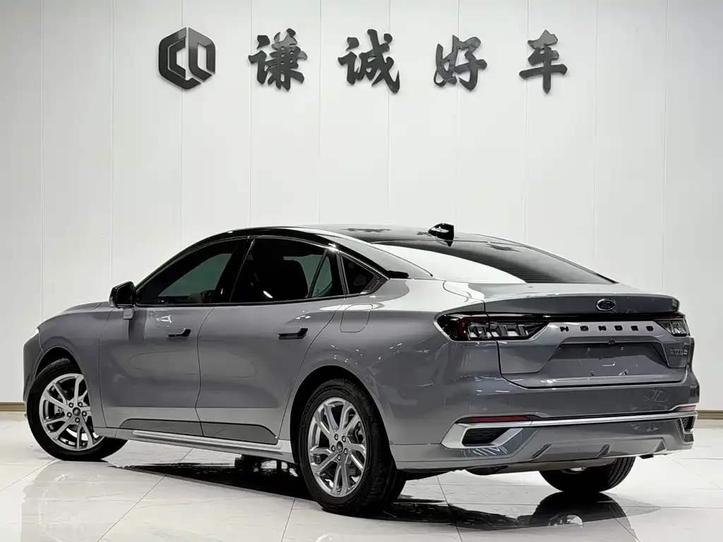 Ford Mondeo — фото 5