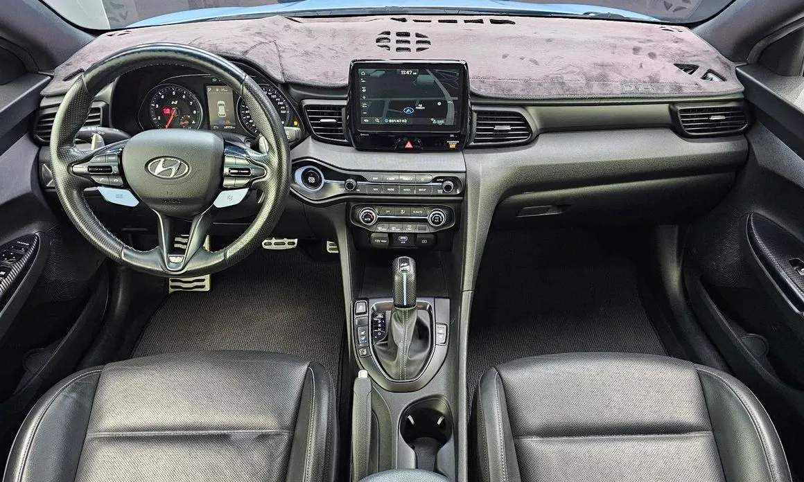 Hyundai Veloster — фото 8