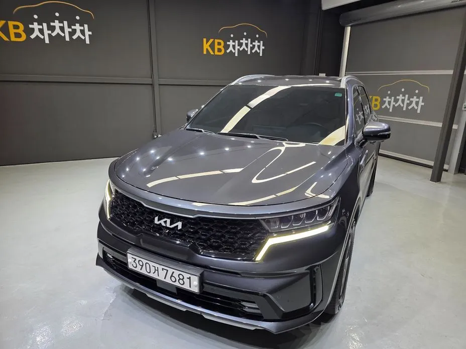 Kia Sorento — фото 5
