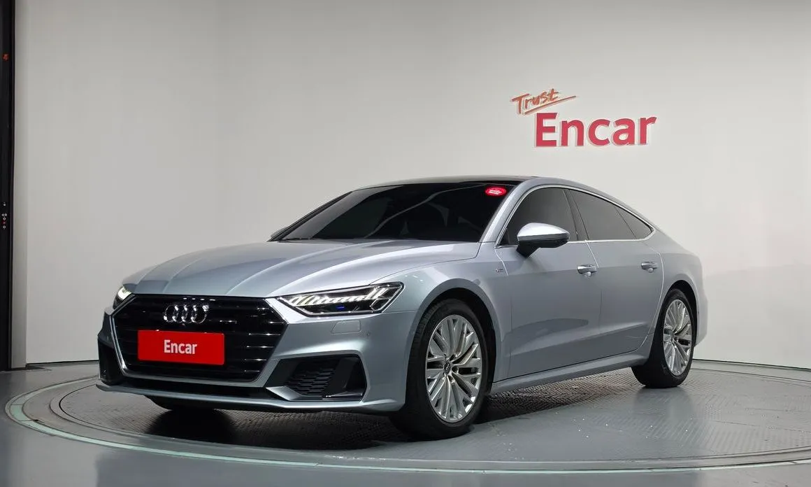 Audi A7 — фото 1