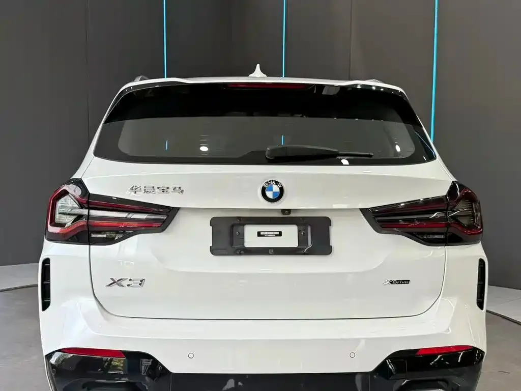 BMW X3 — фото 2
