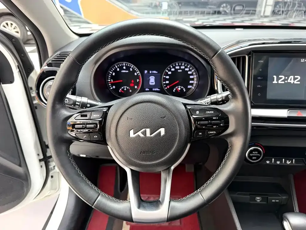 Kia KX1 — фото 8