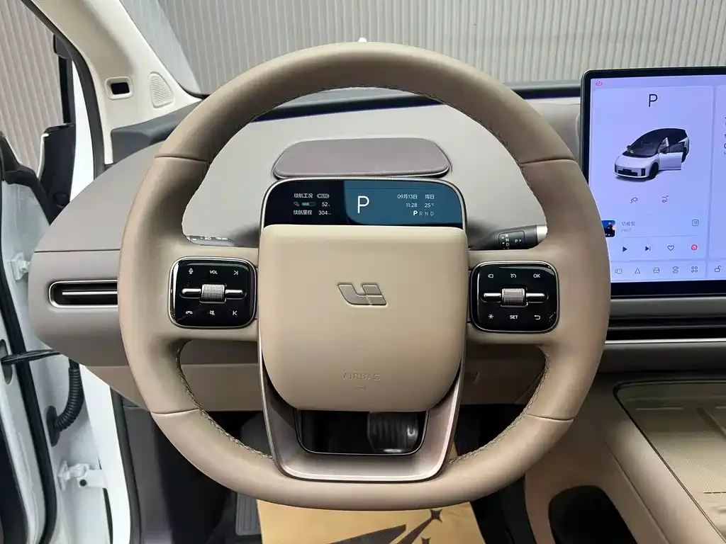 Li Auto Li i8 — фото 7