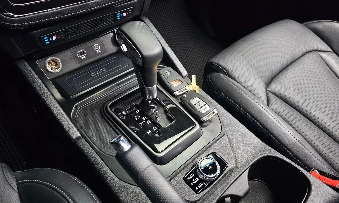 KG Mobility (Ssangyong) Rexton — фото 10