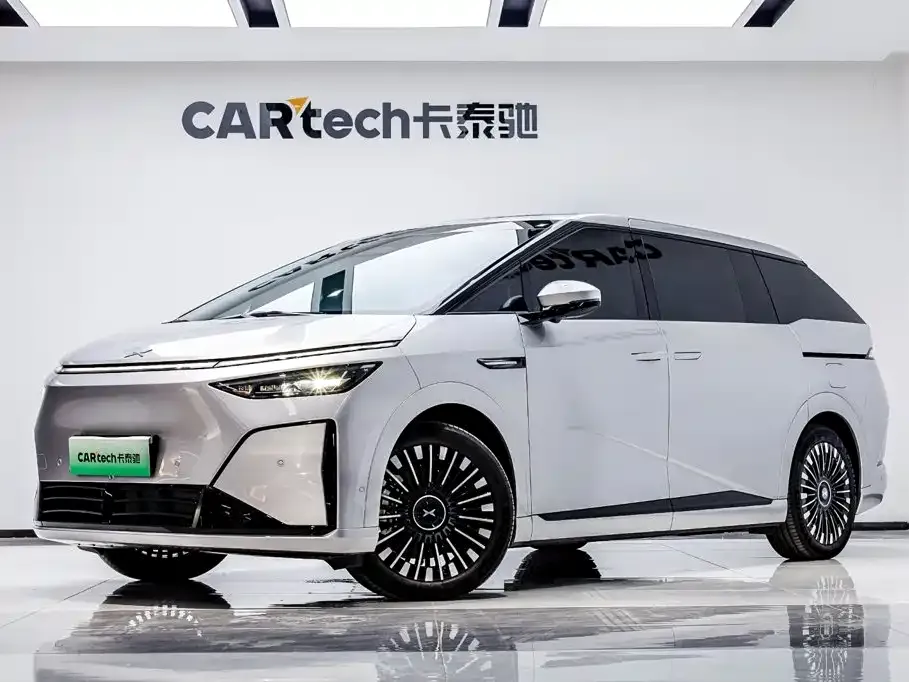 XPeng X9 — фото 8