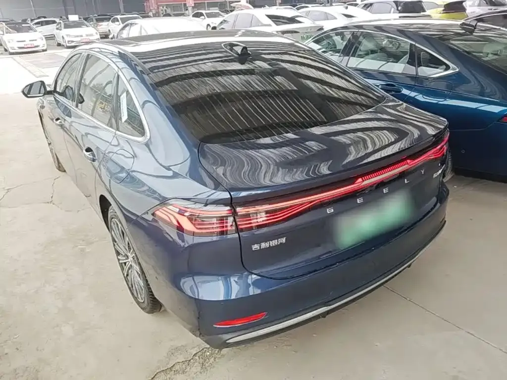 Geely Galaxy A7 EM — фото 3