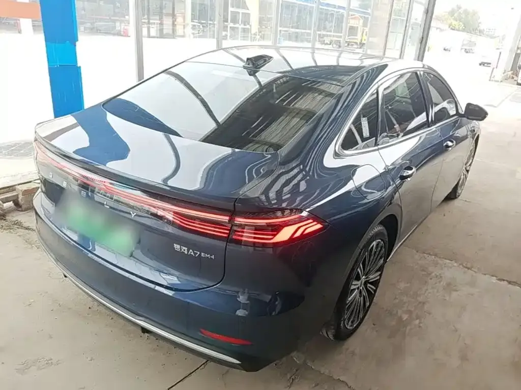 Geely Galaxy A7 EM — фото 10