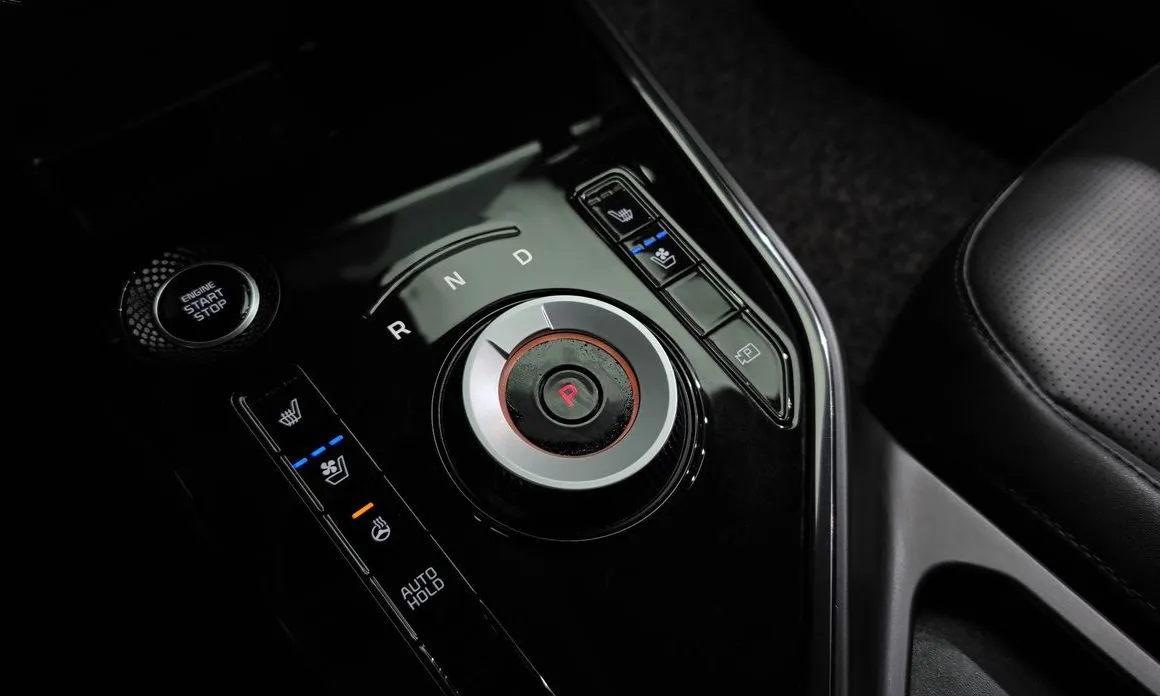 Kia Niro — фото 8