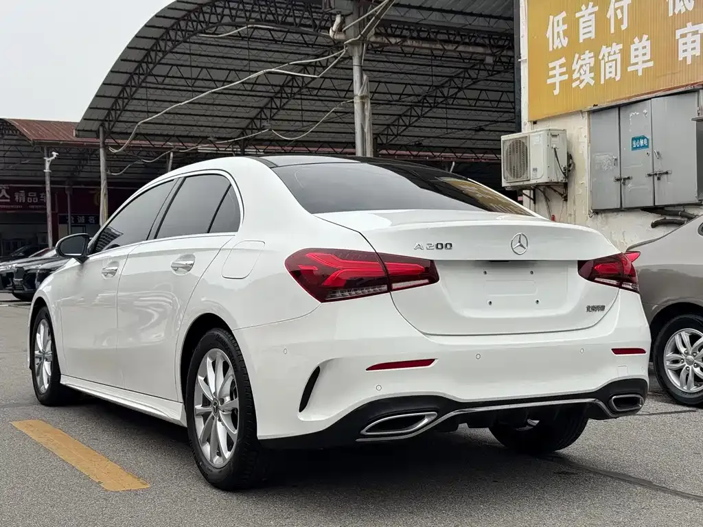 Mercedes-Benz A-Class — фото 9