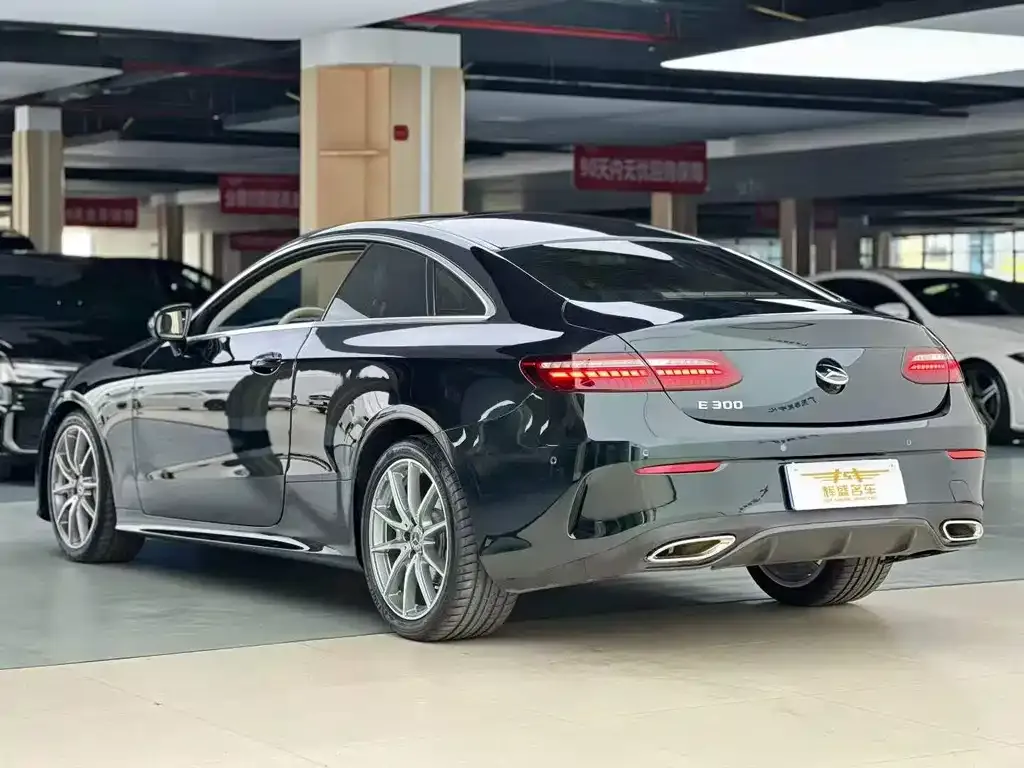 Mercedes-Benz E-Class (Import) — фото 3