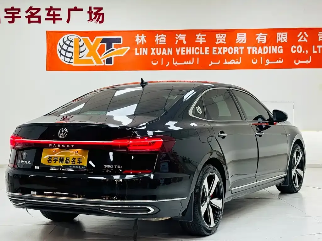 Volkswagen Passat — фото 8