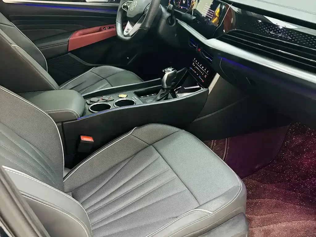 Volkswagen Passat — фото 10