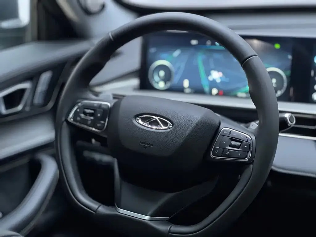 Chery Tiggo 8 PLUS — фото 3