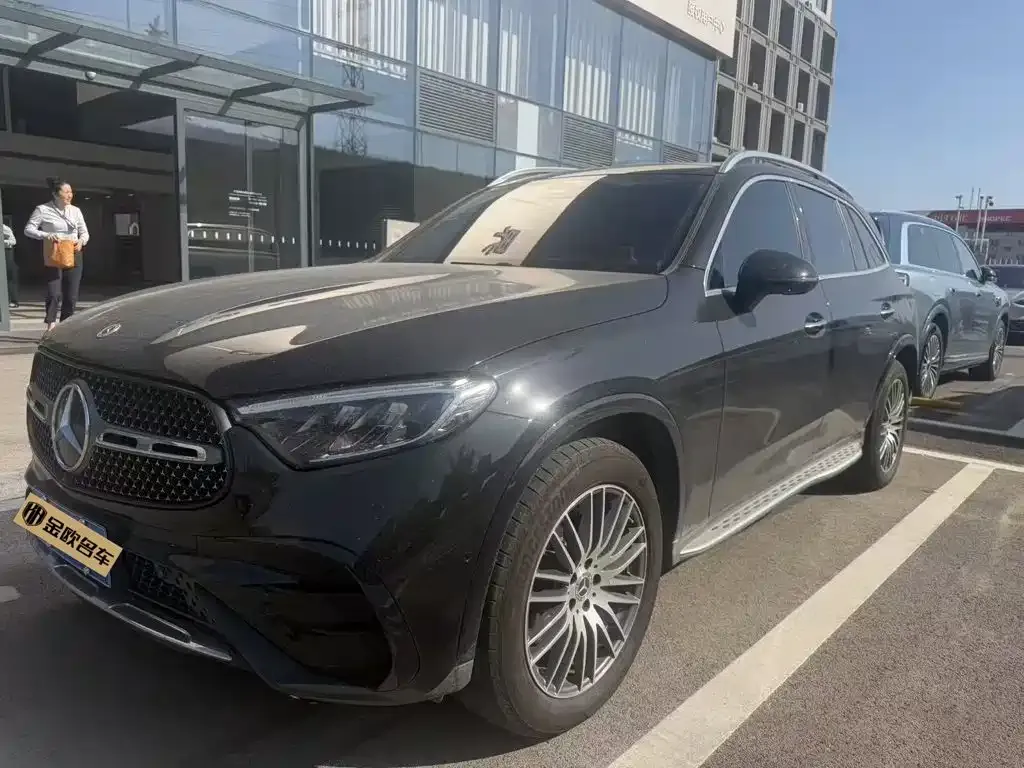 Mercedes-Benz GLC — фото 1