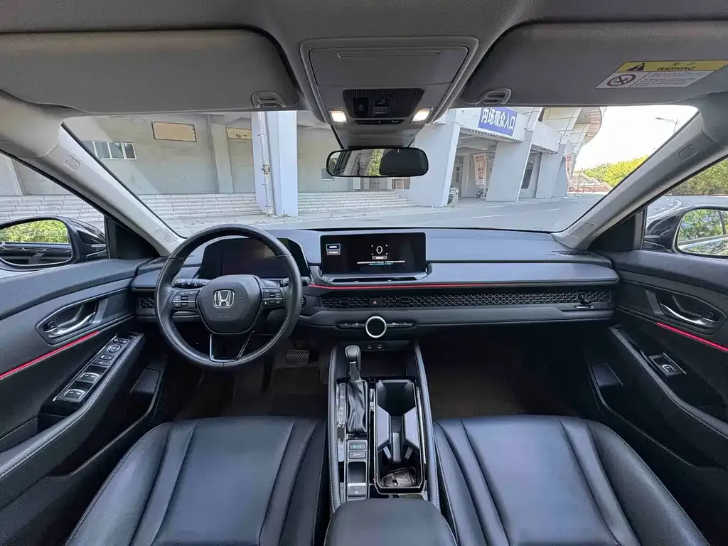 Honda Accord — фото 2