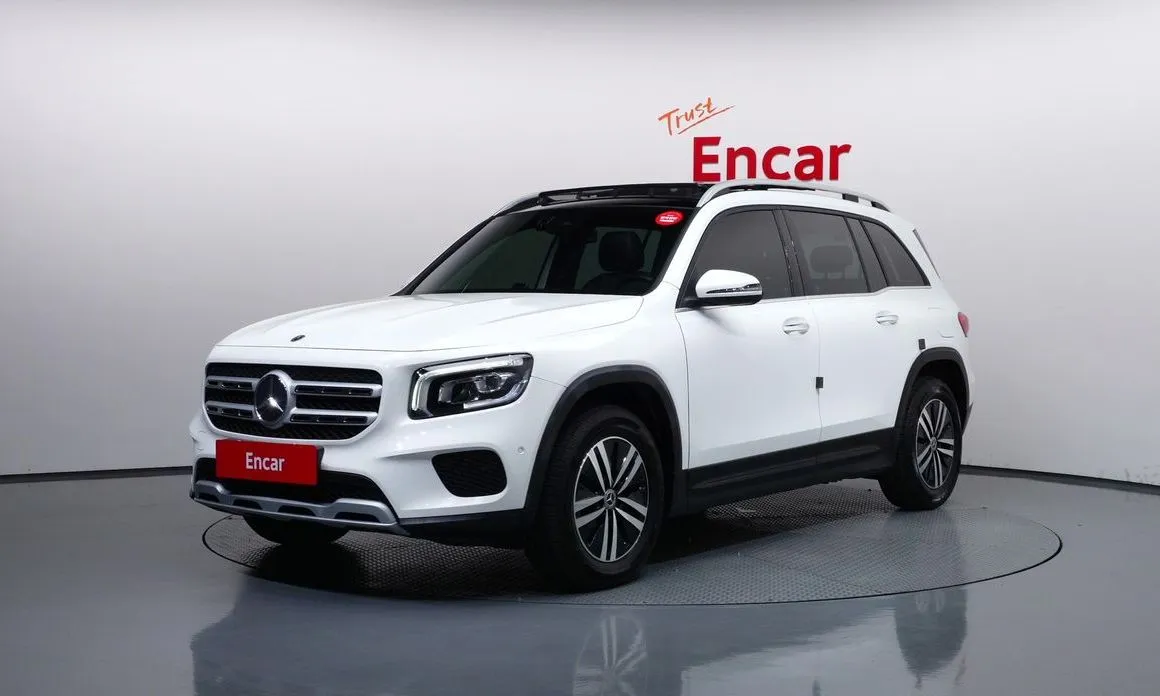 Mercedes-Benz GLB-Class — фото 1