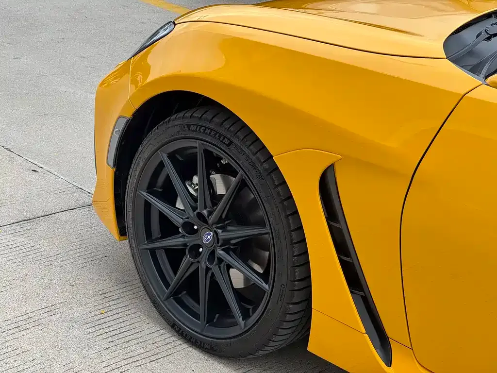 Subaru BRZ — фото 3