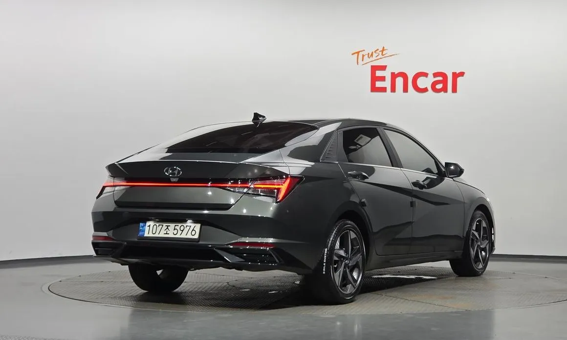 Hyundai AVANTE — фото 4