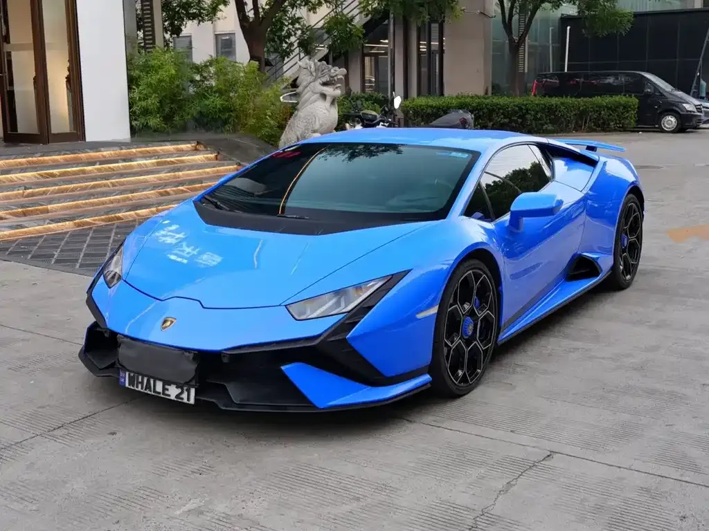 Lamborghini Huracan — фото 1