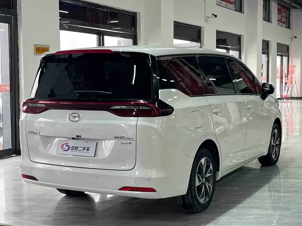 GAC Motor Trumpchi M6 — фото 8