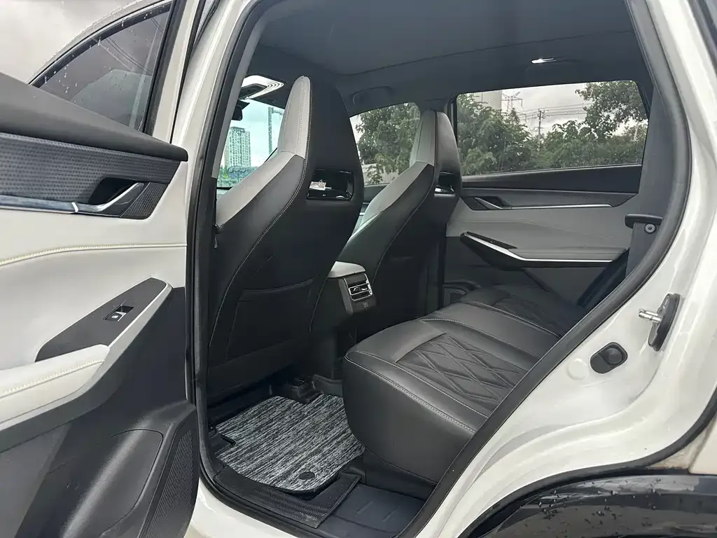 Changan CS75 PLUS — фото 7