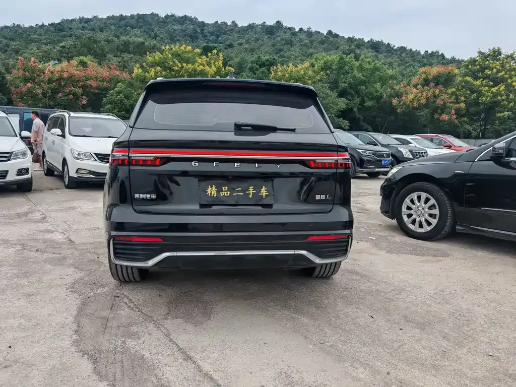 Geely Xingyue L — фото 9