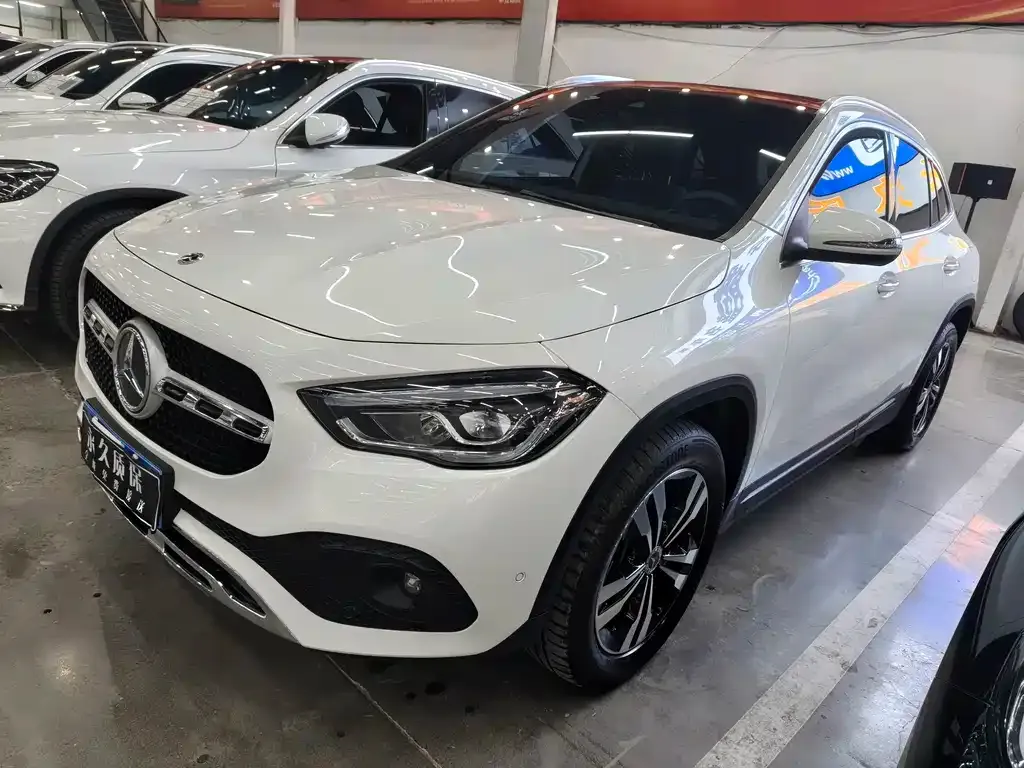 Mercedes-Benz GLA — фото 5